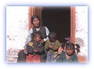A family in Jomsom. Credit: Geert Desmet
