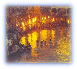 Arti at Har-Ki-Pauri Haridwar, on the banks of the Ganga. Credit: Govt of India 